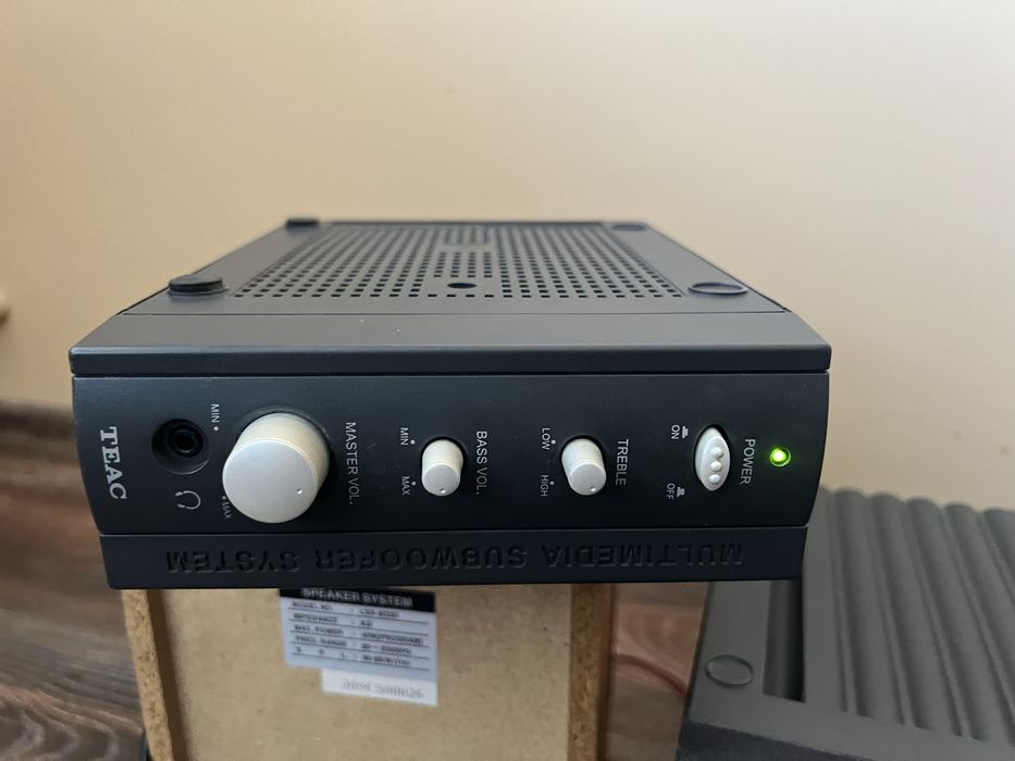 TEAC Озвучителна система