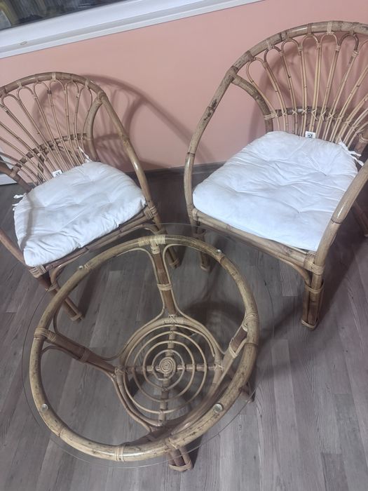 Маса с два стола от ратан