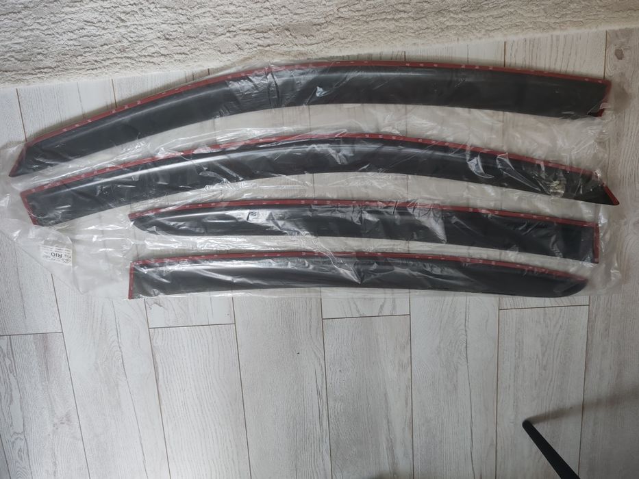 Ветровики Киа Рио