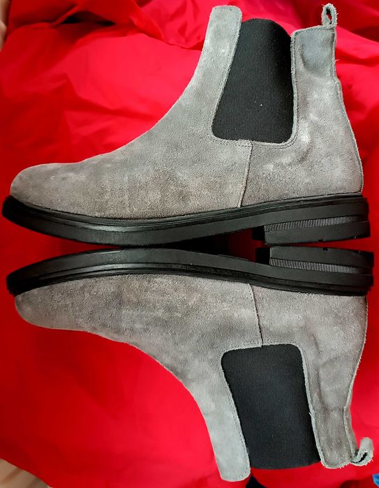 Botine bărbați din piele naturală Întoarsă mărimea 42 made în ITALY