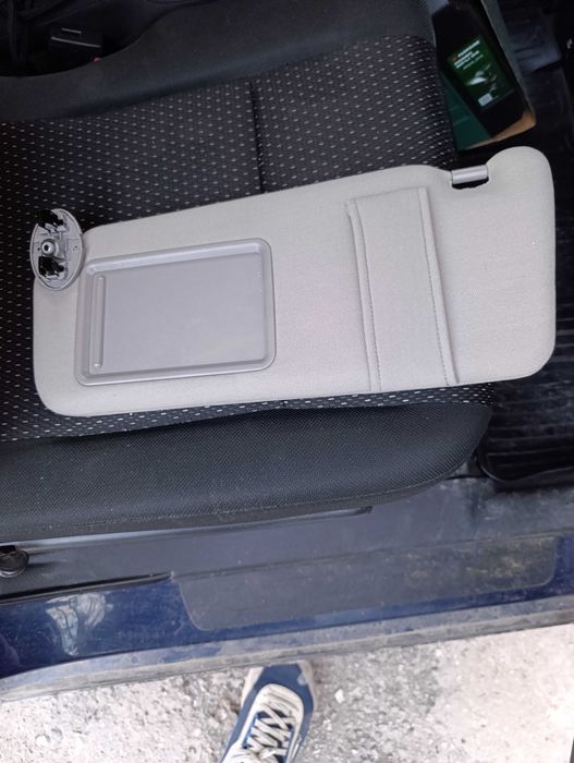 Сенник за тойота. Ляв