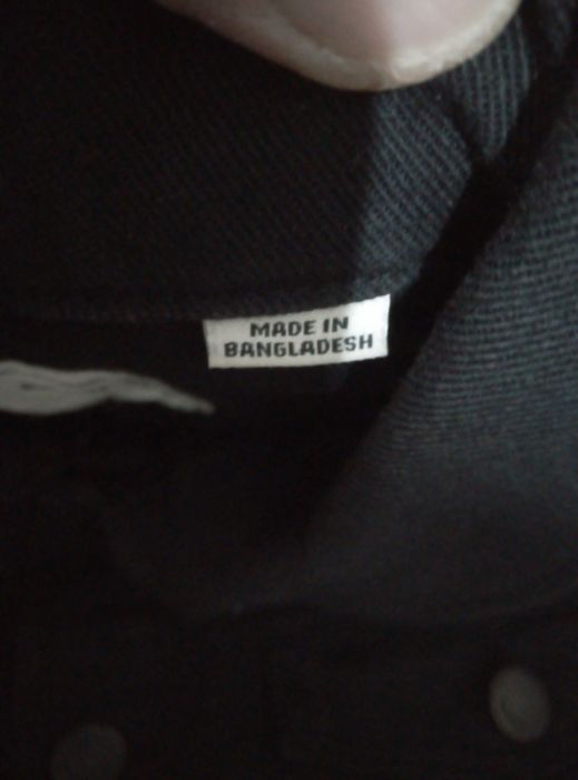 Джинсовая куртка черная