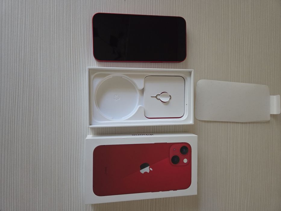 Iphone 13mini Red.