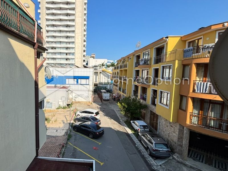 Продава се: Двустаен апартамент БЕЗ ТАКСА ПОДДРЪЖКА в топ центъра на Слънчев бряг