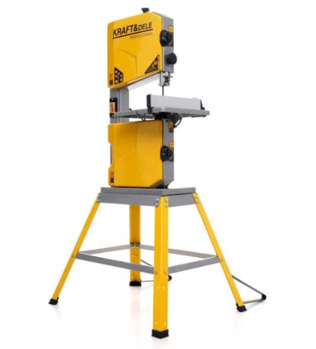 Банциг / Лентов трион 900W с 4 ножа - TBS8925DK