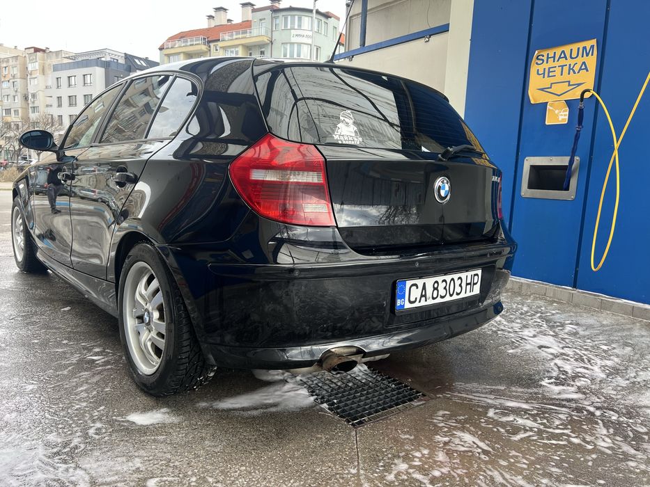 BMW 116i 2008г продавам