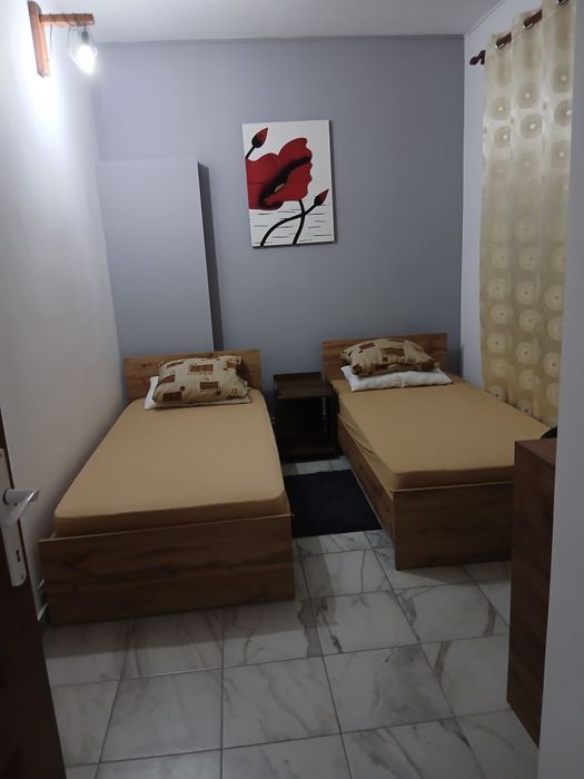 Chirie apartament Amara