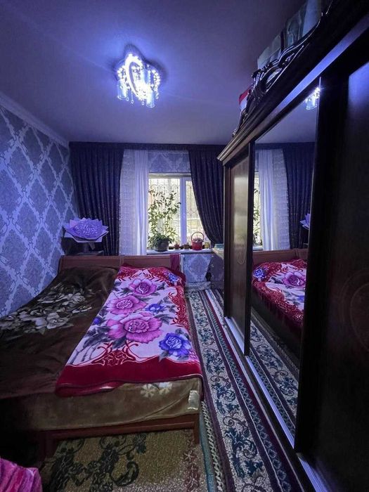 Продается квартира на массиве Кара-камыш 2/1.  57 кв.м.