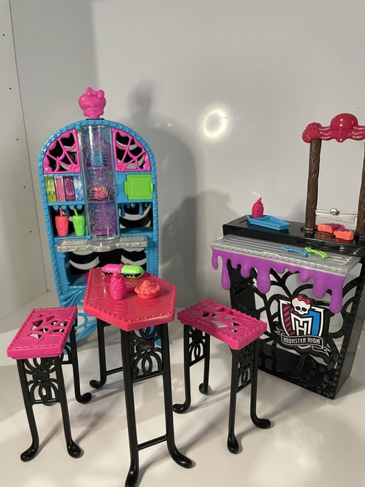 Monster high/мебель (моестер хай) оригинал