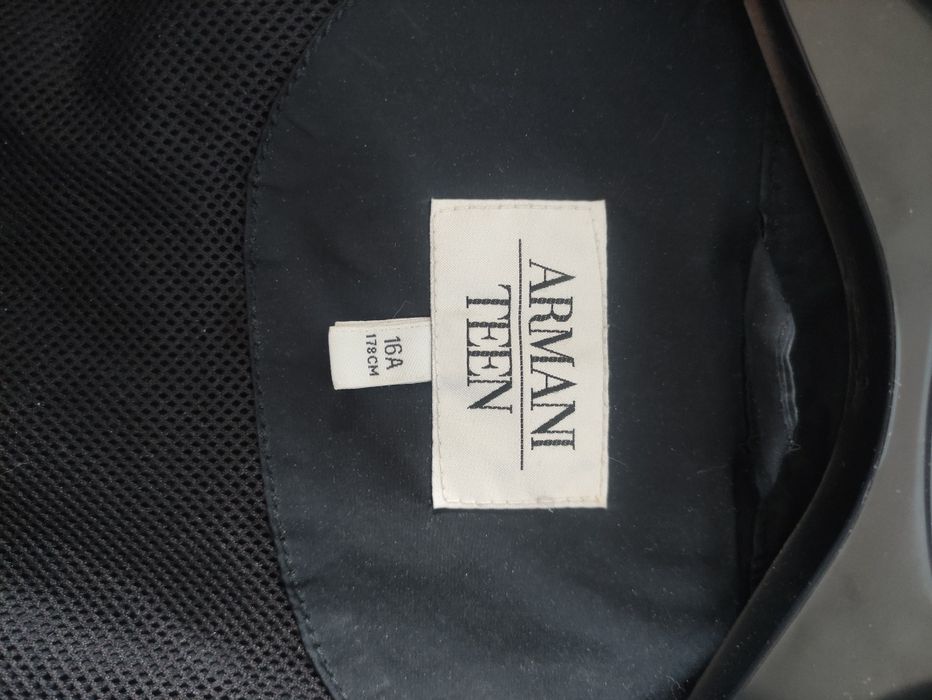 Куртки оригинал Massimo Dutti, Armani