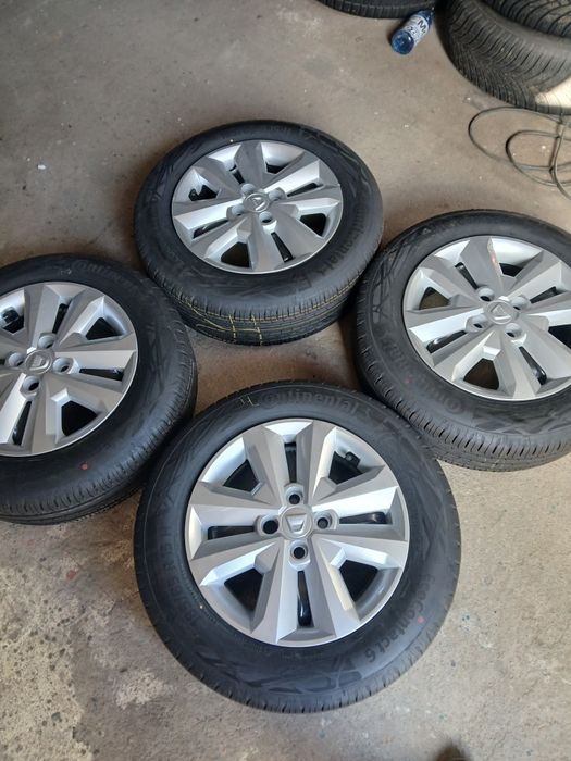 Set jante cu capace anvelope continental 185 65 15 Dacia Logan Sandero