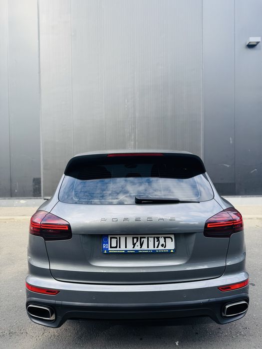 PORSCHE Cayenne 2016 — imagine 4