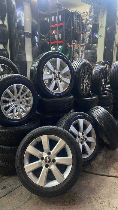 BU/U Epica 17R 4/114 Diska Balon