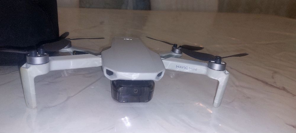 Квадрокоптер - дрон. dji mavic mini