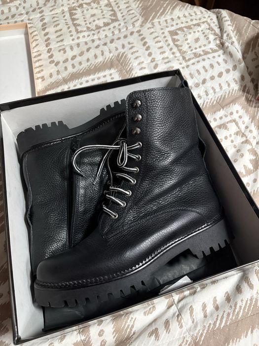 Ботинки кожаные 42 размер женские берцы