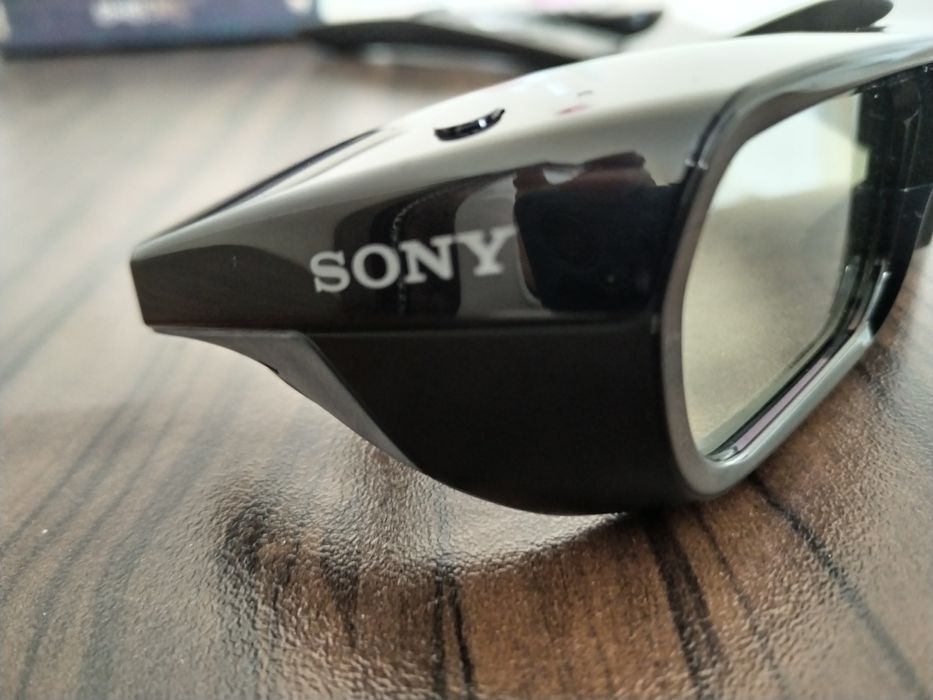Sony 3D очила TDG-BR250