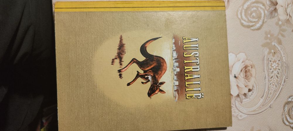 Холандски книги и комикси