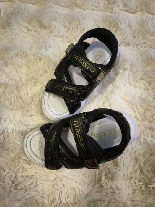 Детски  сандали  Guess