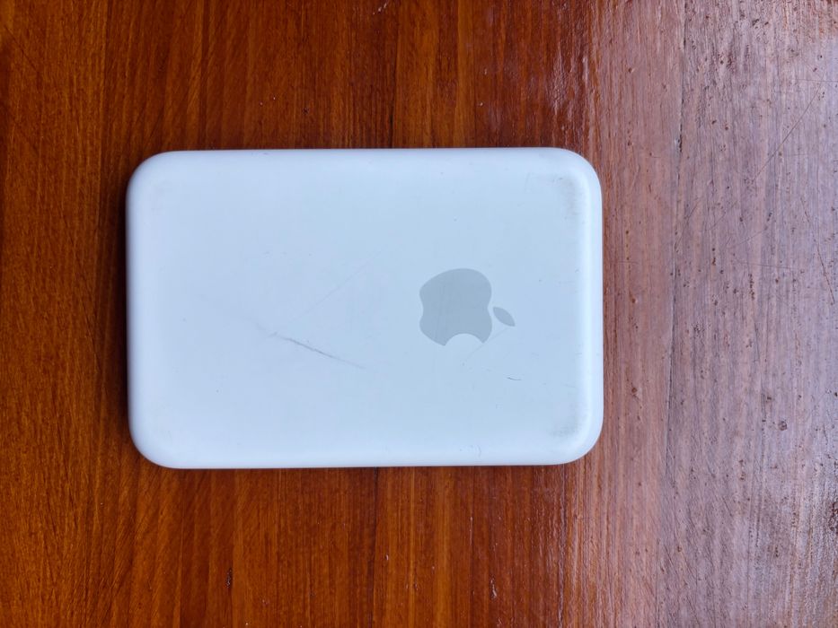 Baterie Externa MagSafe Apple Originala (Model A2384) iPhone