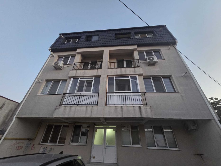 Închiriez apartament 2 camere | Rahova–Teiuș | Centrală proprie, balcon | Proprietar