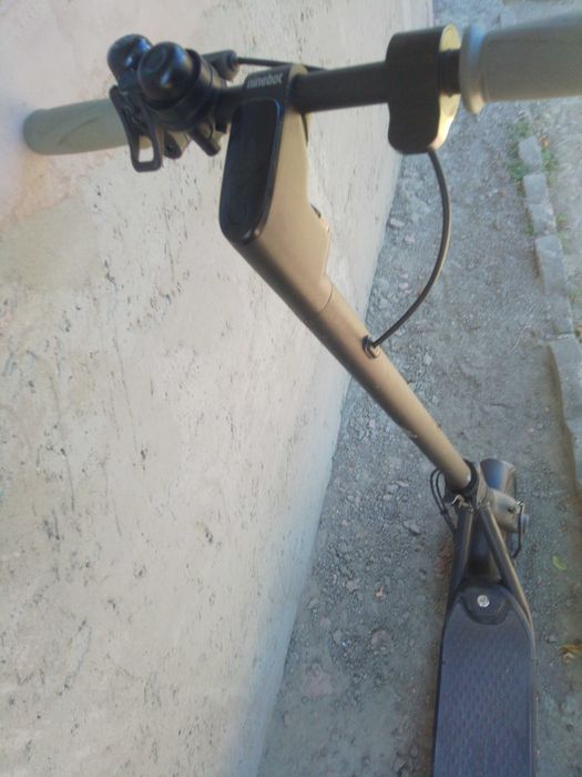 Trotineta electrical ninebot
