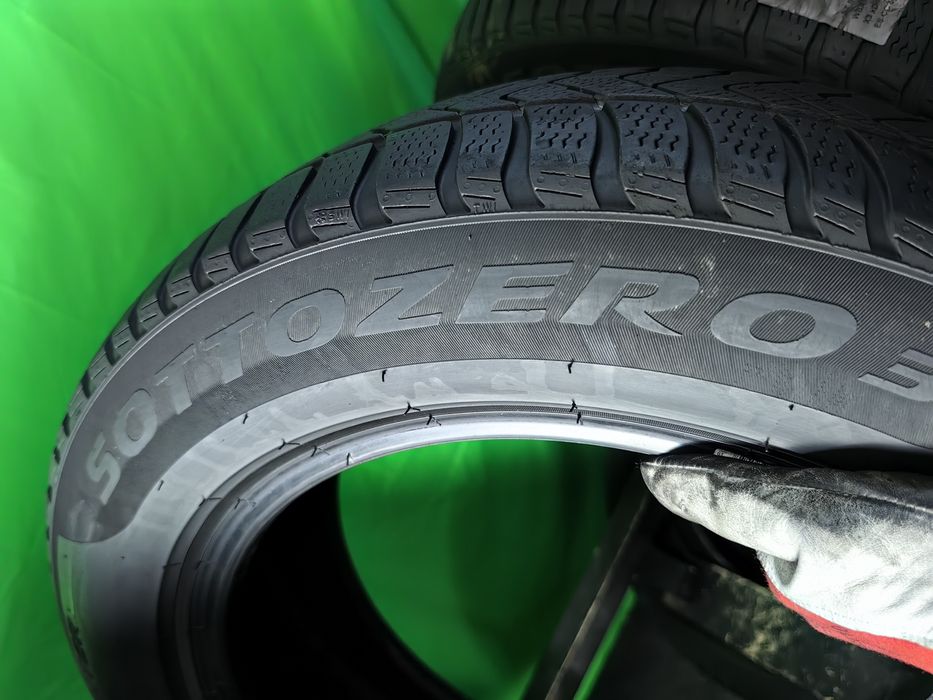 225/60R18  Pirelli sottozero 3 stare foarte buna