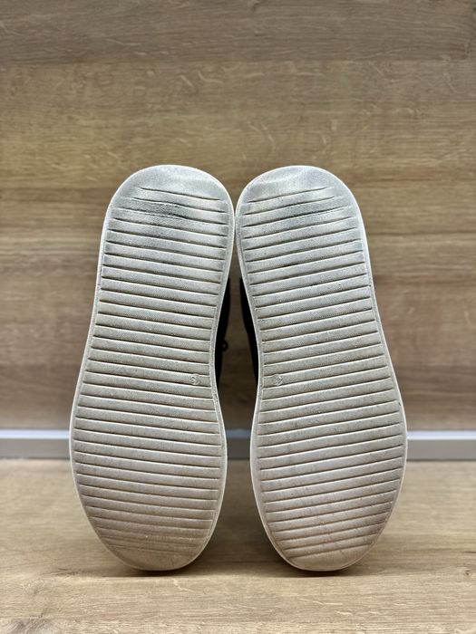 Продават се мъжки кецове/ сникърси/ обувки Steve Madde в размер 43 EU