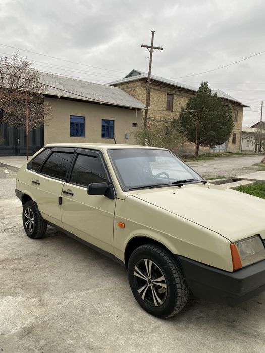 Lada 2109 vaz 1989