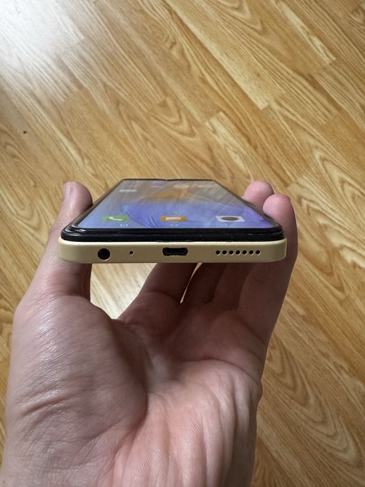 Продам смартфон