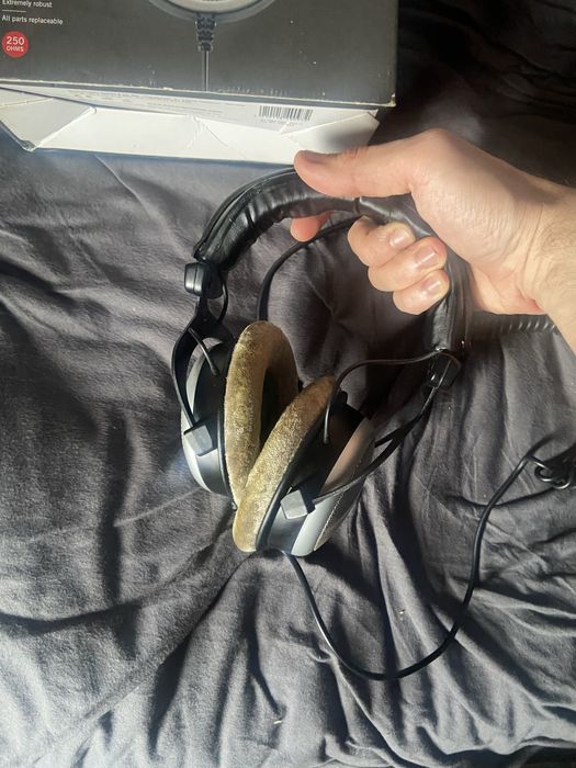Casti Beyerdynamic DT880 PRO 250 Ohms