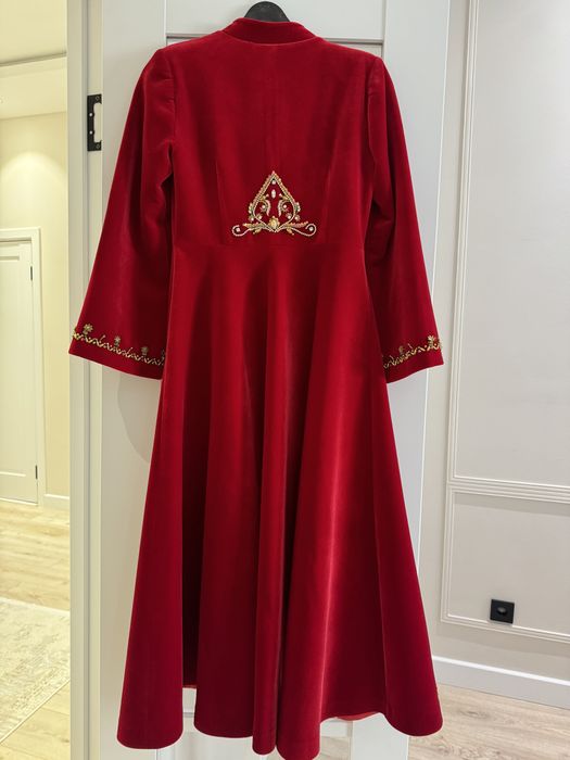 Қазақша бишпет сатылады.