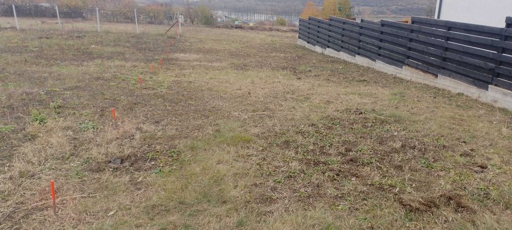 Teren de vânzare in Valea Adâncă