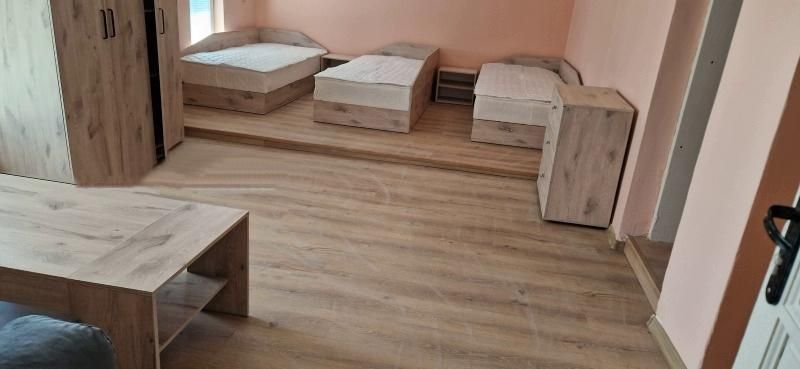 Дава се под наем Двустаен апартамент в София, Левски - 80 кв.м за 675 € - Снимка #1