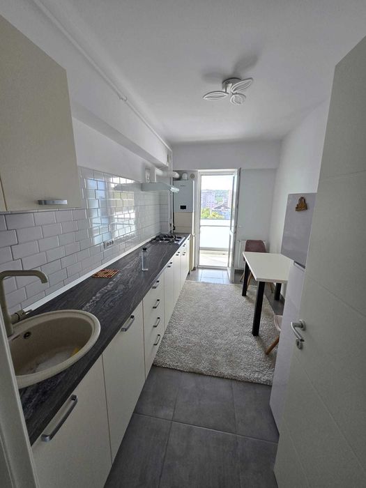 Apartament cu o camera si loc de parcare in cladire - Fara garantie