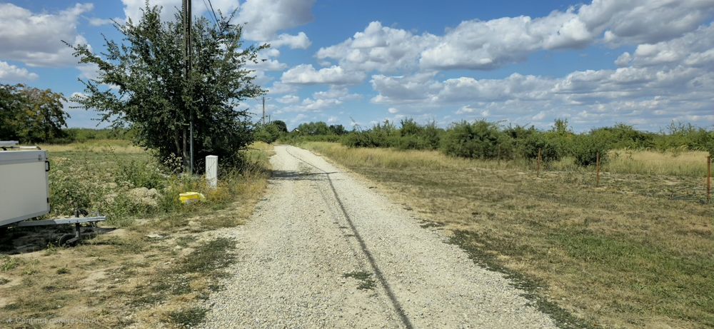 Teren de vânzarea