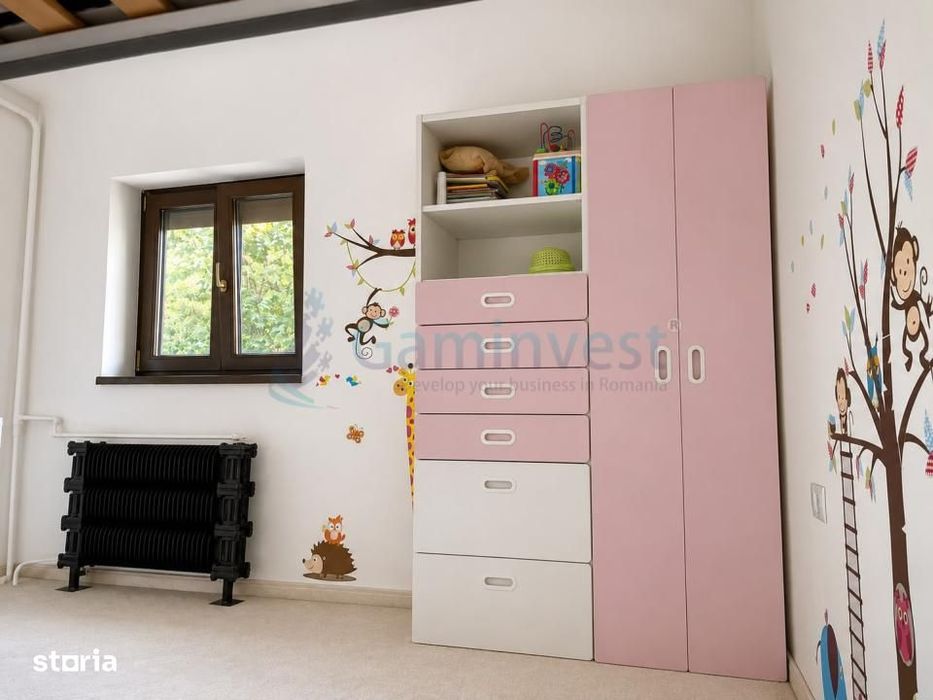 Casa de vanzare in Oradea,3000 mp,priveliste spre oras Gaminvest V4698