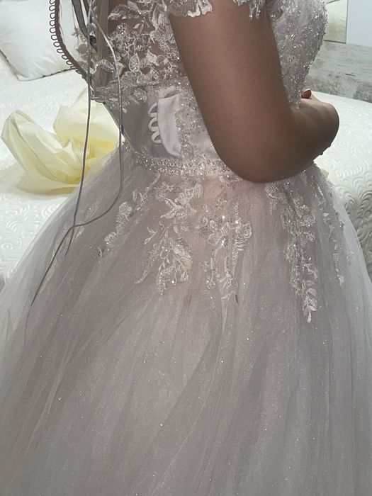 Булченска рокля без обръч стандарт размер