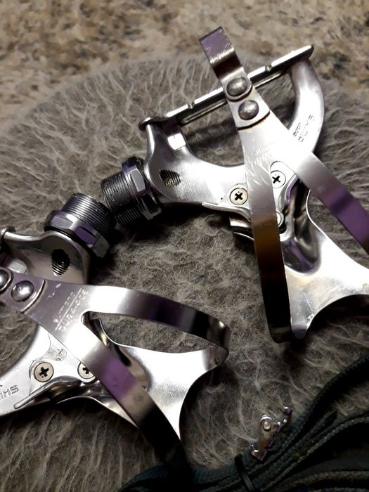 Pedale Shimano Dura Ace 7200 si Butuc pedalier Dura Ace 7400