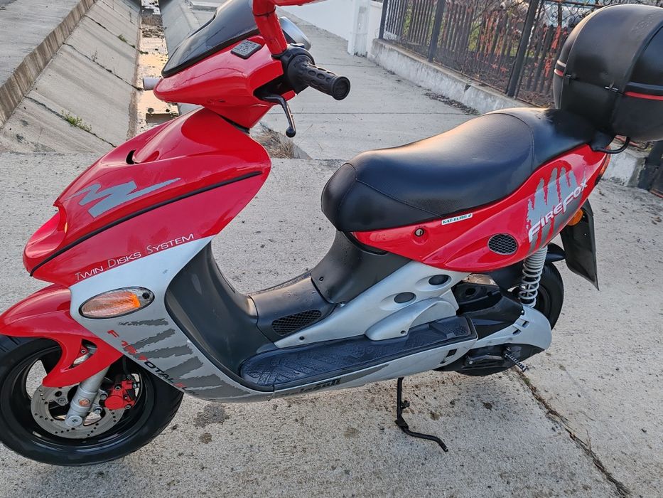 Scuter Malagutti F15 Firefox, 49 cc, 2t, răcire apa, acte
