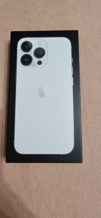 Продавам Iphone 13 PRO
