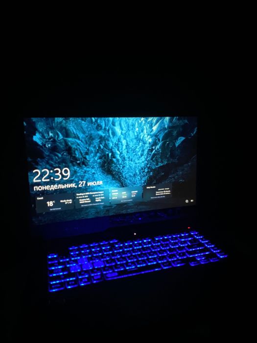 ASU’s rogSTRIX игровой ноутбук