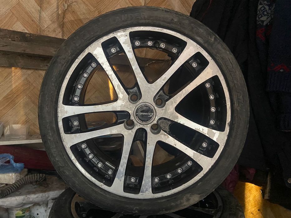 Продам колесо 16 размер ризина 215,45,16