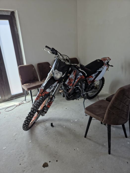 Se vinde ktm 640
