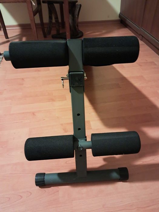 Лежанка за коремна преса