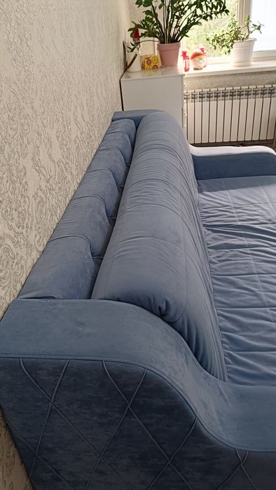 Продам диван. Самовывоз