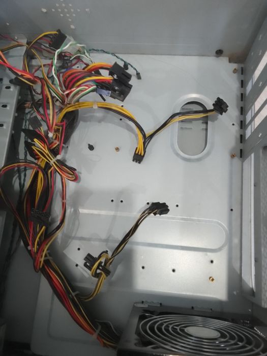 Корпус с блоком питания продам