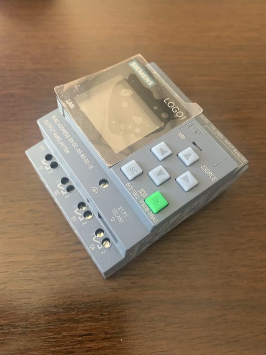LOGO Siemens контролер
