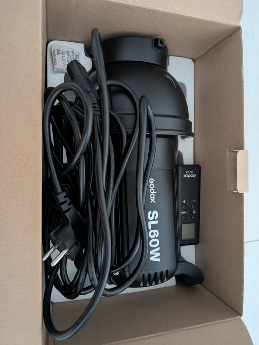 Lampa Godox SL60W