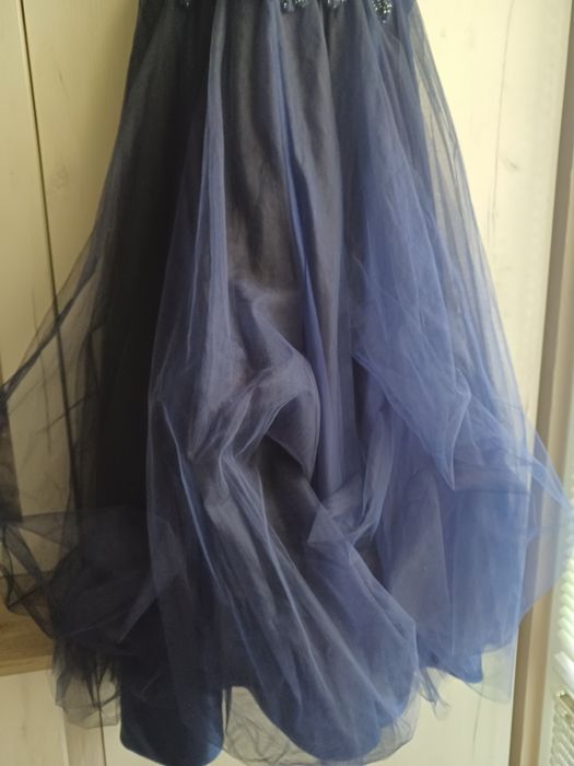 Абитуриентска  рокля тъмносиня