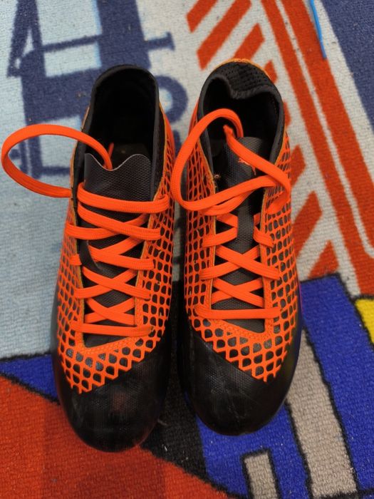 Бутонки на Puma 37